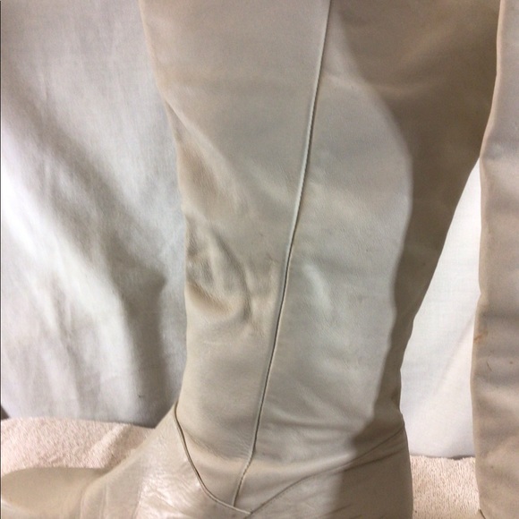 Woman’s Sz 10M Cream Color Boots Made In Brazil - Picture 7 of 12